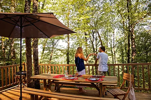 Campsite Domaine de la Paille Basse - Soulliac, Dordogne, France