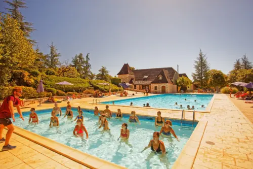 Campsite Domaine de la Paille Basse - Soulliac, Dordogne, France