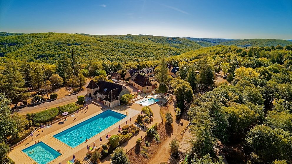 Campsite Domaine de la Paille Basse - Soulliac, Dordogne, France