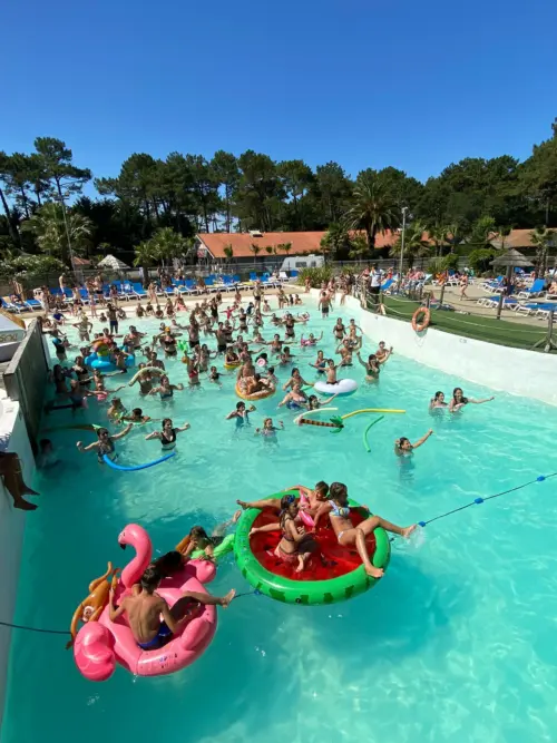 Campsite Le Vieux Port - Messanges, Nouvelle-Aquitaine, Southern France