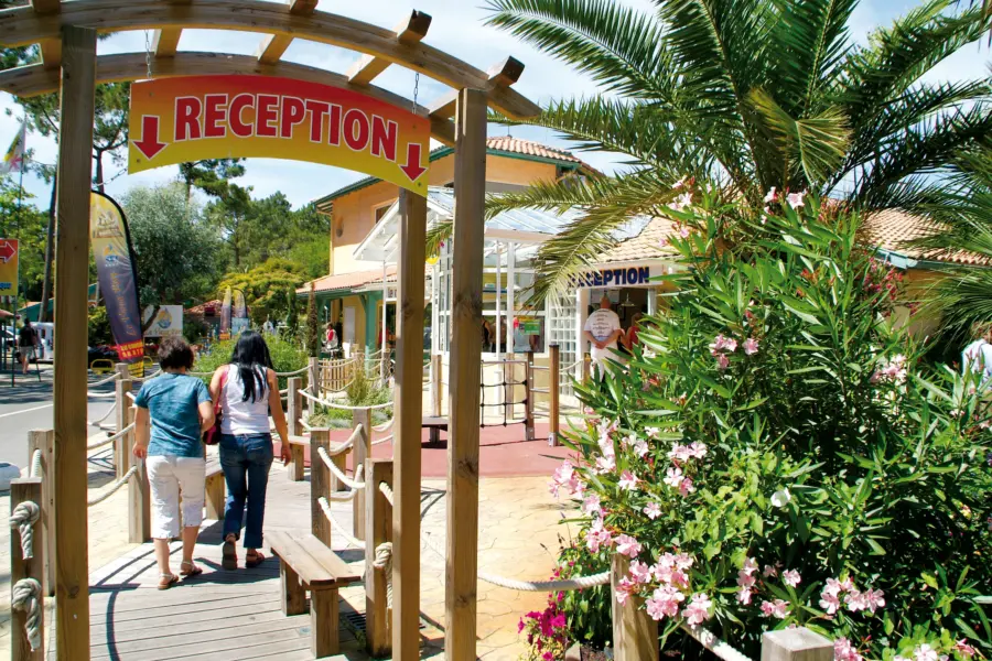 Campsite Le Vieux Port - Messanges, Nouvelle-Aquitaine, Southern France