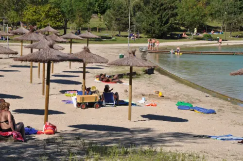 Campsite Les 3 Lacs du Soleil - Trept, Rhône-Alpes, France