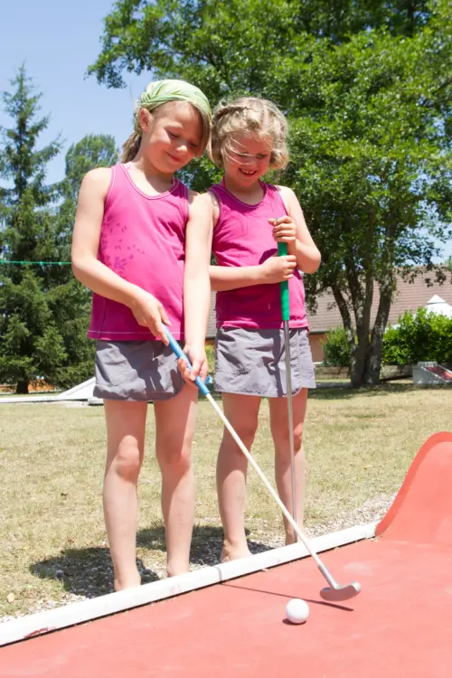 Campsite Les 3 Lacs du Soleil - Trept, Rhône-Alpes, France