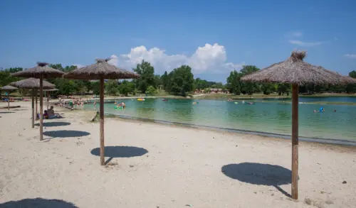 Campsite Les 3 Lacs du Soleil - Trept, Rhône-Alpes, France