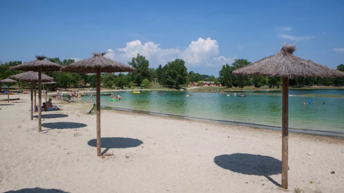 Campsite Les 3 Lacs du Soleil - Trept, Rhône-Alpes, France